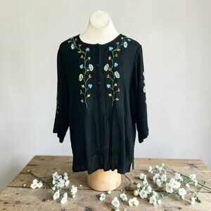 La Cera Black Embroidered Floral Boho Tunic Top Size XL